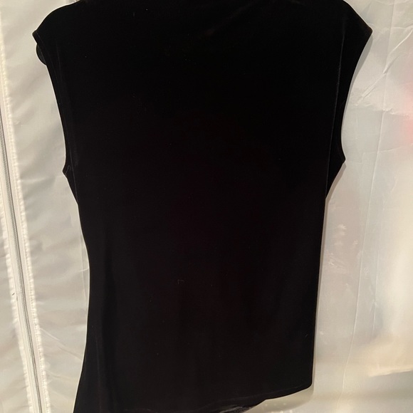 Velvet shell. - Picture 2 of 3